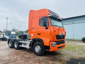 Xe Đầu Kéo HOWO T7H 440 Cầu Láp