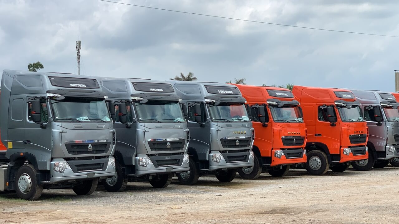 Xe Đầu Kéo HOWO T7H 440 Cầu Láp