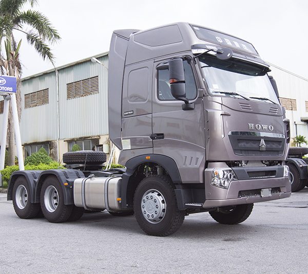 Xe Đầu Kéo HOWO T7H 420 Cầu Láp