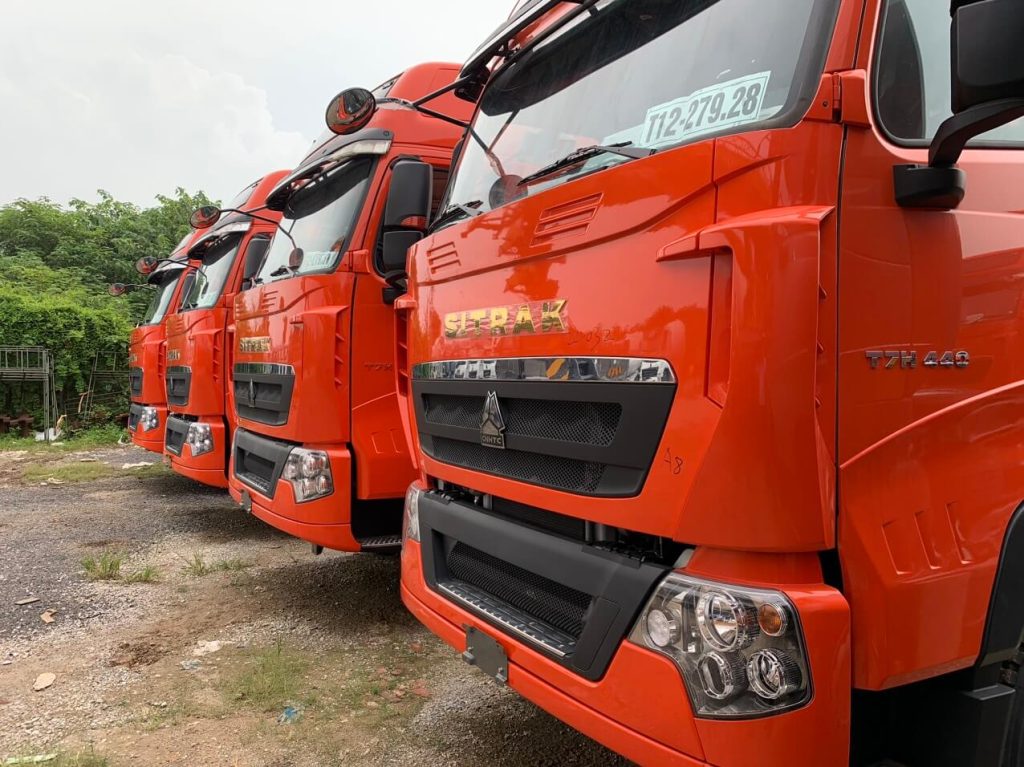 Xe Đầu Kéo HOWO T7H 440 Cầu Láp