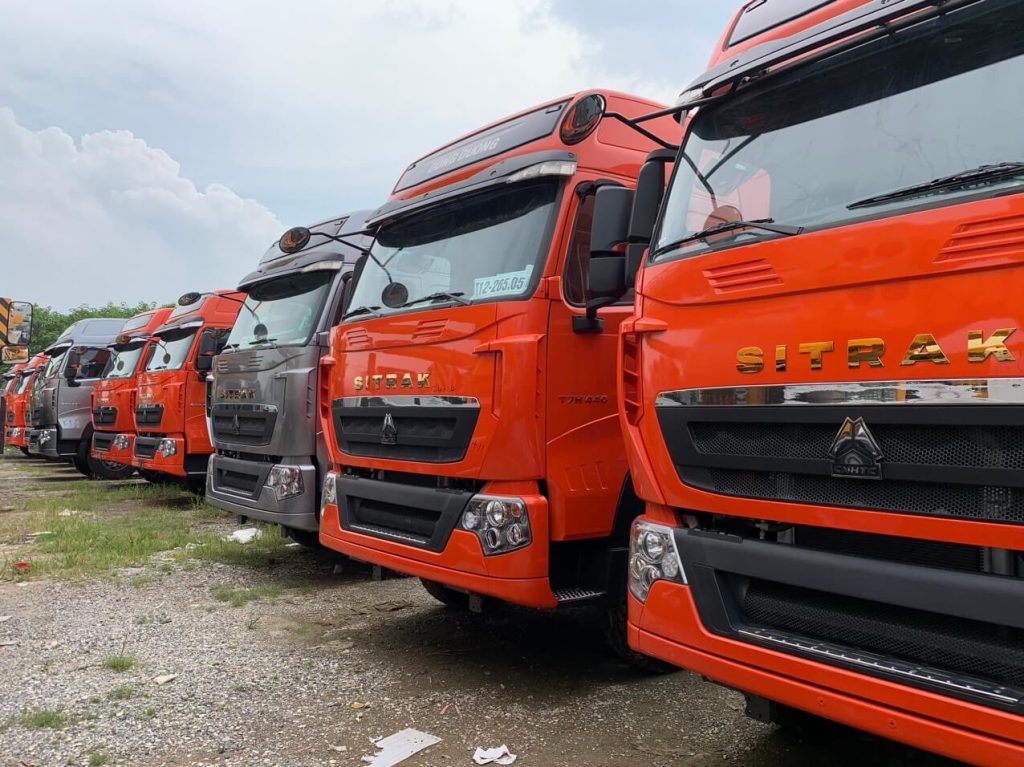 Xe Đầu Kéo HOWO T7H 440 Cầu Dầu