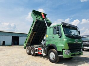 Xe Ben HOWO V7G 6×4 Thùng Vuông