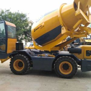 Xe trộn bê tông tự nạp liệu Zhongyue LJ3500